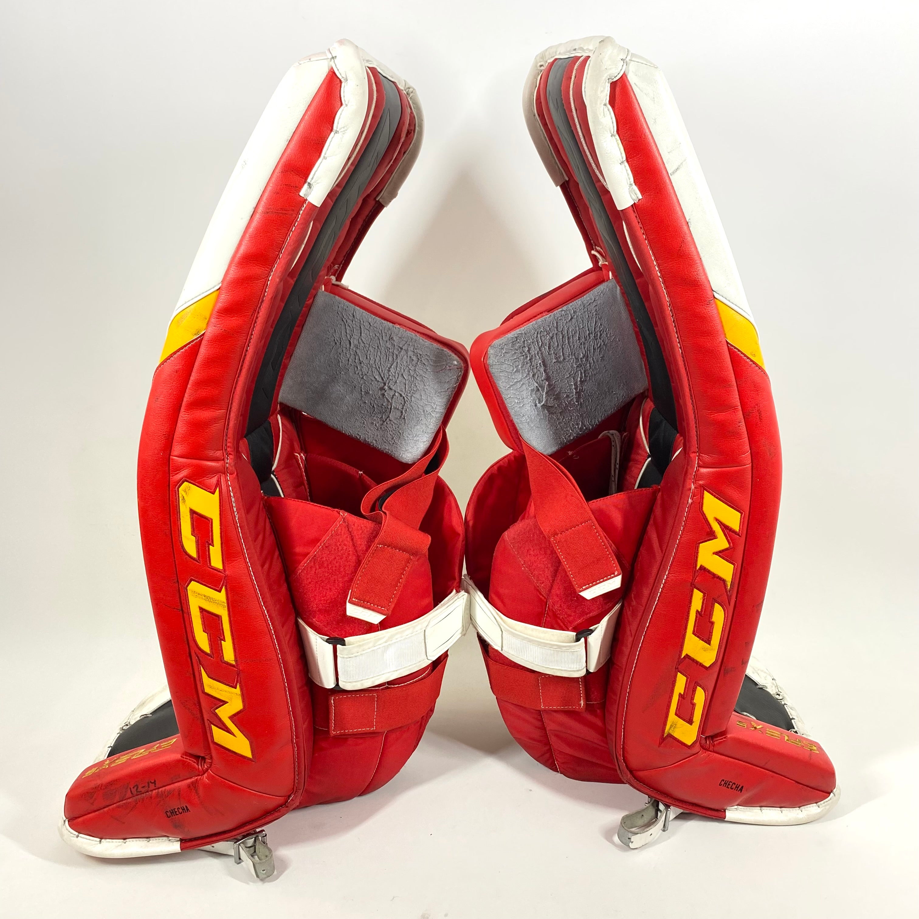 CCM Extreme Flex 5 - Ensemble complet de gardien de but senior Pro Stock d'occasion - Droitier (blanc/noir/rouge/jaune)